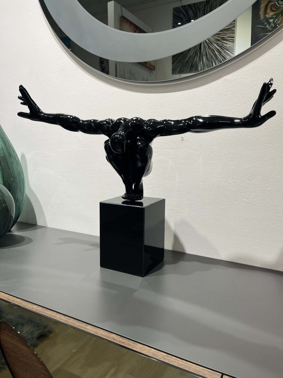 BLACK BARON SCULTURA 3