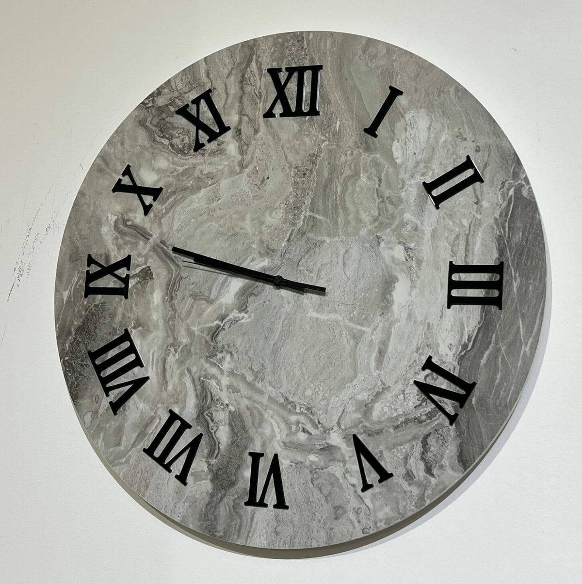 OROLOGIO GRIGIO E NUM NERI (1)