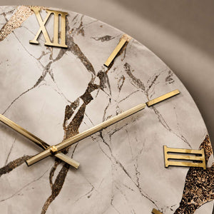 Orologio da parete circolare Elegante color crema effetto marmo con inserti oro2