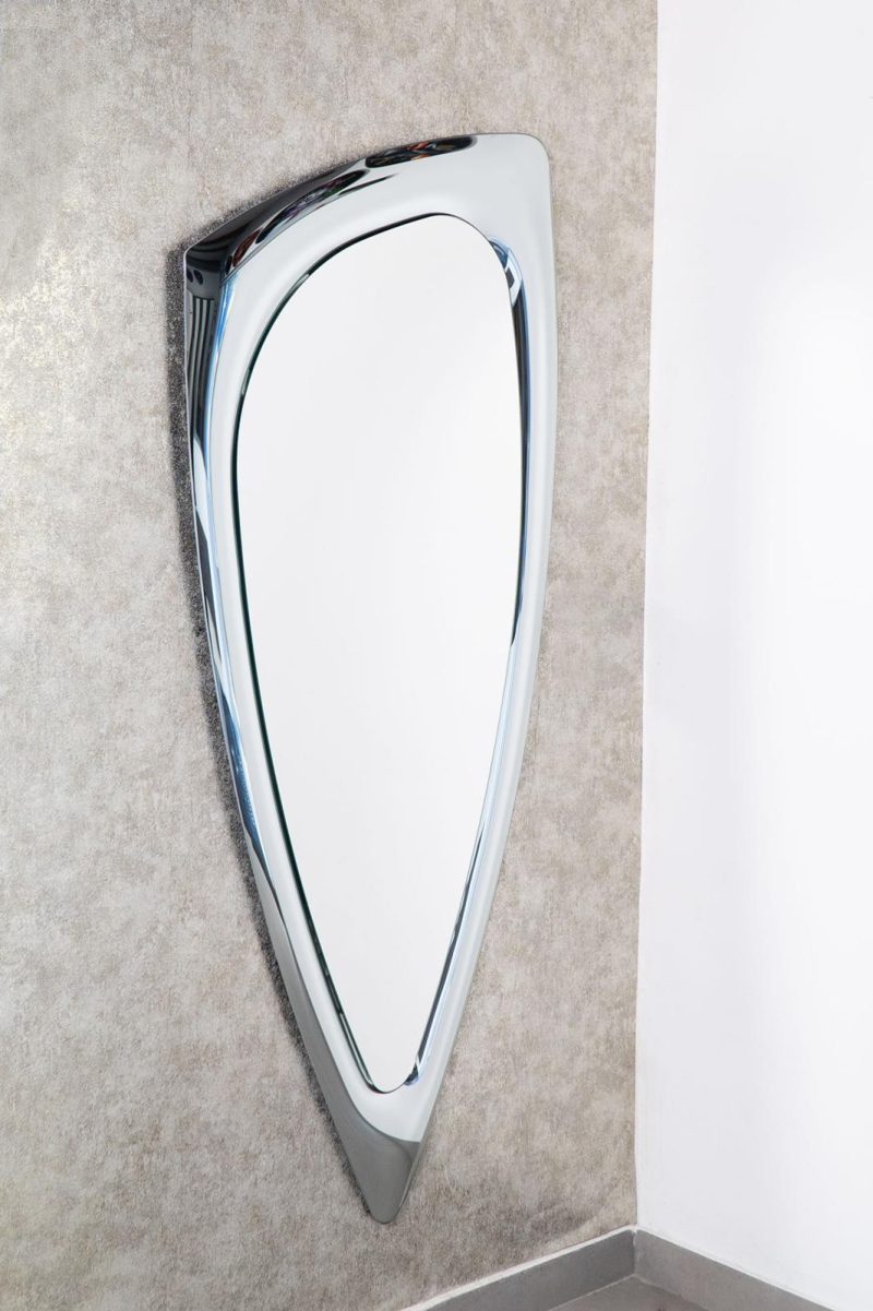 Specchio Scudo argento da parete